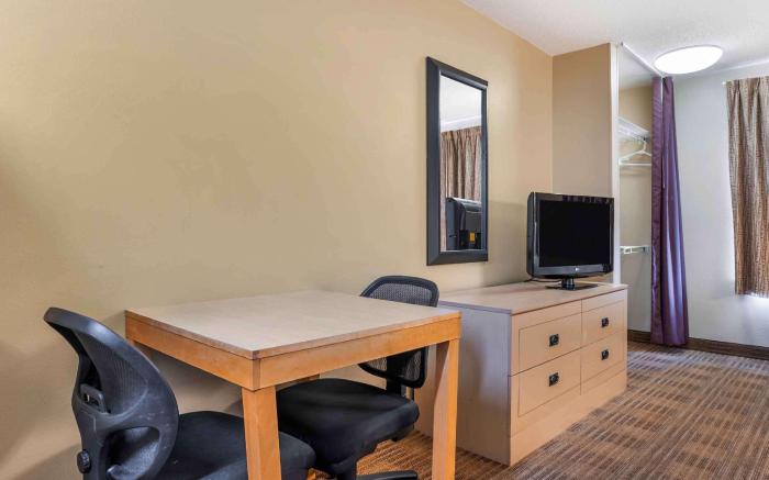 Extended Stay America Suites - Cincinnati - Blue Ash - Kenwood Road