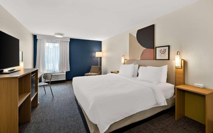 Spark by Hilton Tifton
