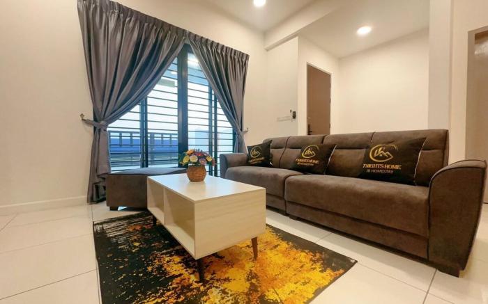 A18 Tebing Dato Onn 39 CIQ Austin Aeon 4Room 10Pax