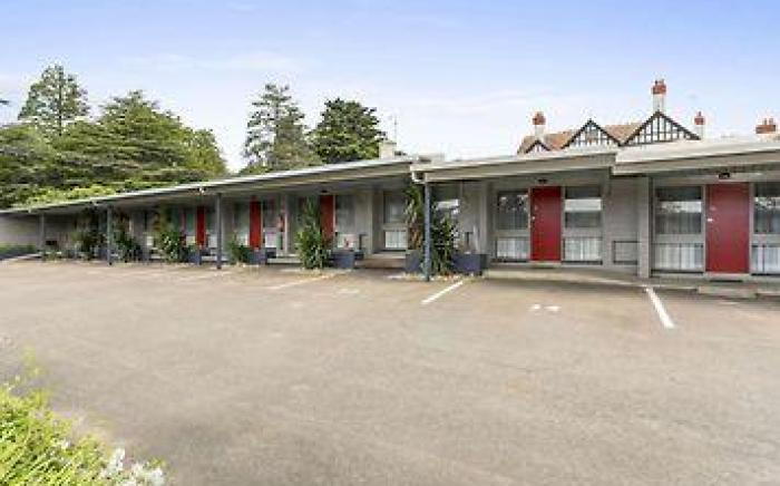 Botanical Motel