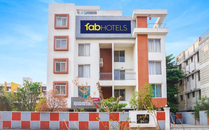 FabHotel The Corporate Hub