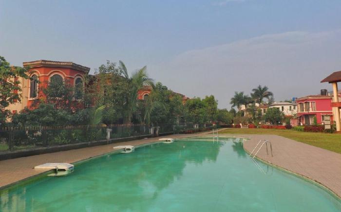 Casa Greenwood Pure Veg Villa-Common Pool