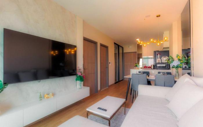 Perfect 2 Bedroom City View Apartment (14)
