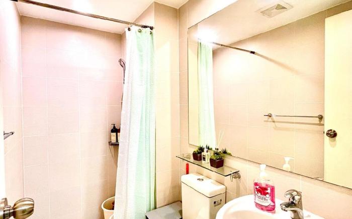 Coast2Coast by Azure Urban Residences