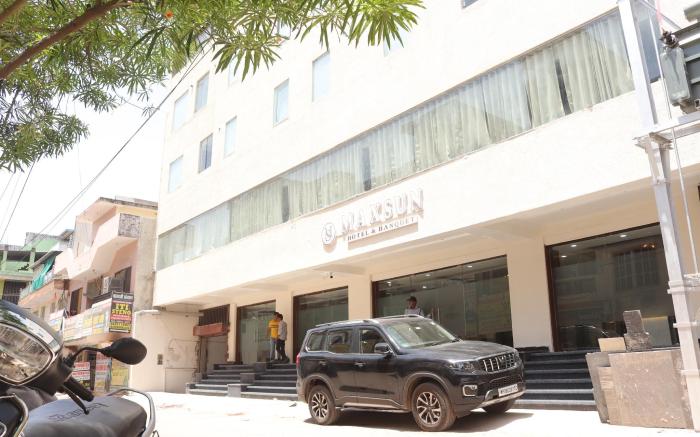 Hotel Maxsun, Gwalior