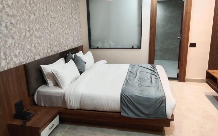 Hotel Maxsun, Gwalior