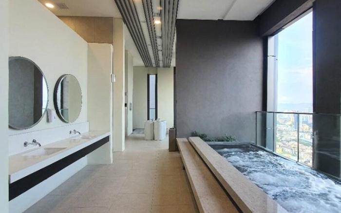 Maxhome @ Lalaport KL City Centre Studio A18