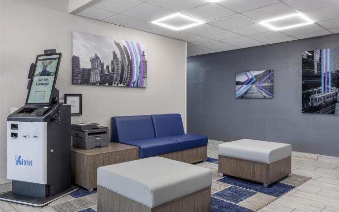 Best Western Bolingbrook Hotel