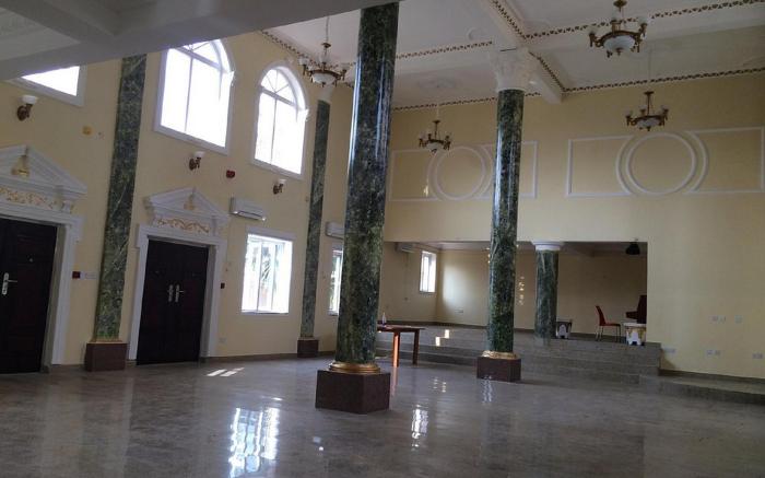 Fort Ross Hotel & Events Centre