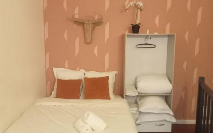 Apartment on Two Floors Close to Pigalle and Moulin Rouge