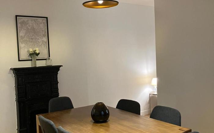 Appartement Charmant et Spacieux au C  ur de Paris