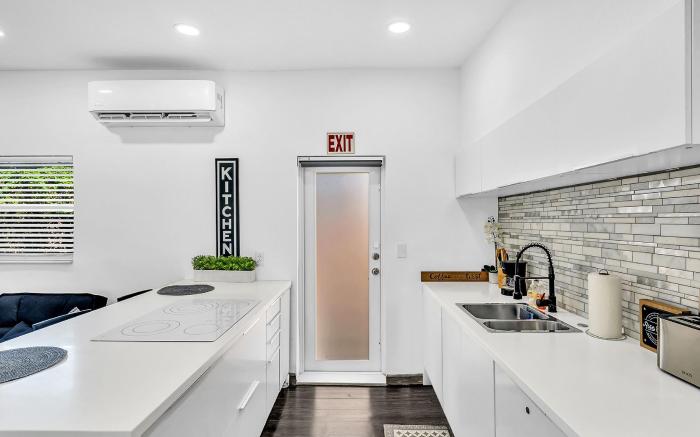 Two Bedroom Hollywood Beach Vacation SC01