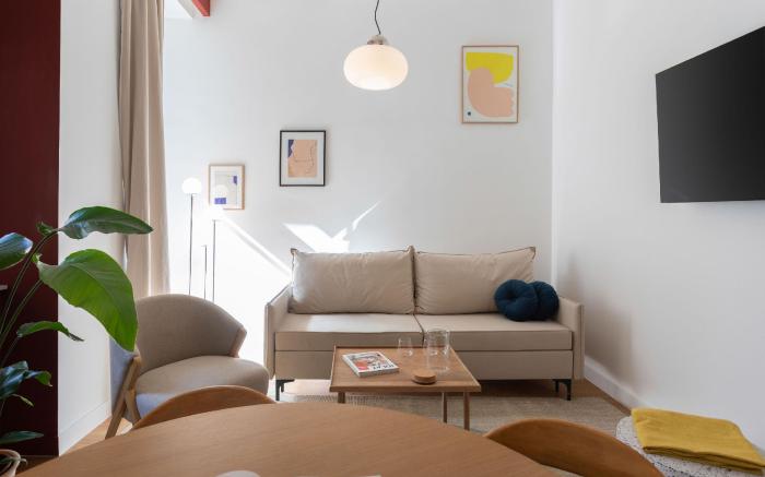 Design Duplex near Botanical Garden