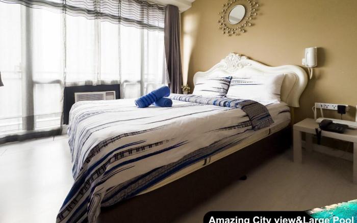 Amazing Romantic view L-pools Gramercy Makati 1212