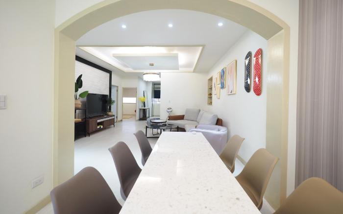 Family-Friendly Stay/8PPL/2 floor/Aug hot sale
