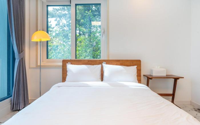 Yeosu Rebeu183184 Oceanview Pension