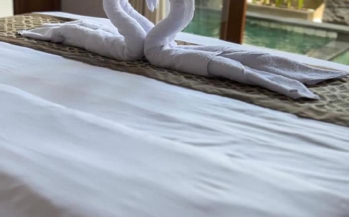 Tori Klumpu (3BR, New Villa, South Ubud, Calm)