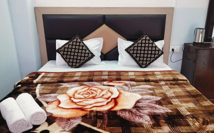 Pine Wood Mcleodganj