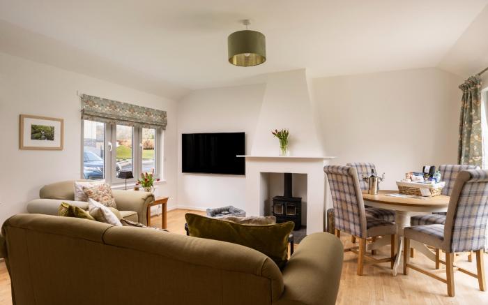 Courtyard Cottage 3,  Riverside Cottage