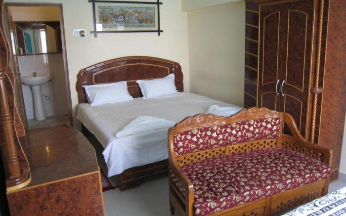 Kedareswar B&B
