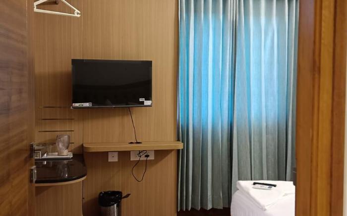 Krishna Inn 