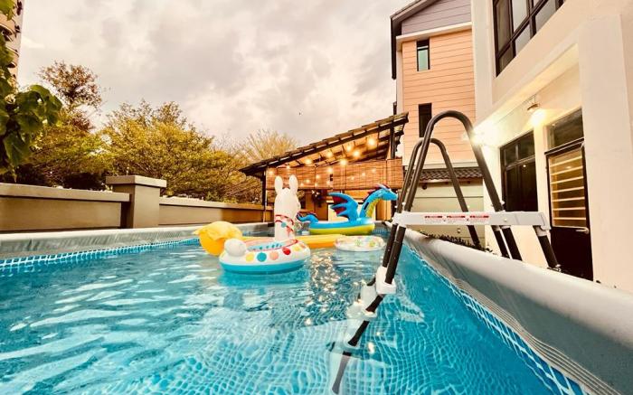 Cozy Family Escape by Stayco-KTV & 2 mins to Beach