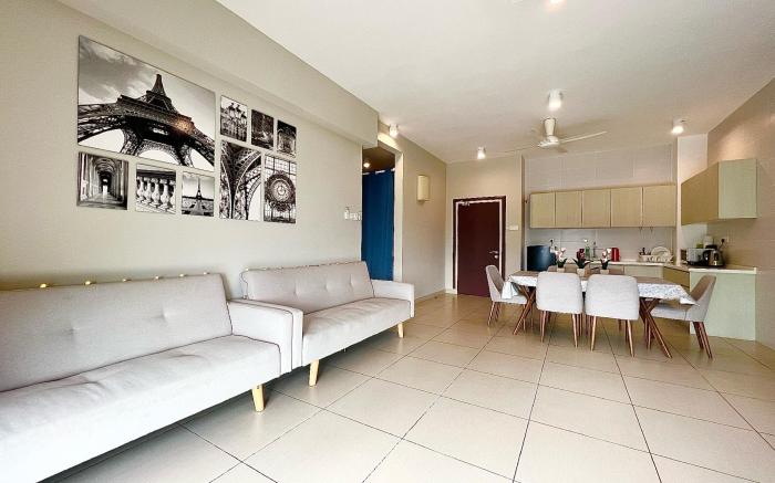 ELECTUS HOME at MIDHILLS GENTING - FREE WiFi & Parking