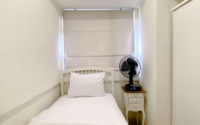 CleanHomey 2BR at Meikarta Apartment By Travelio