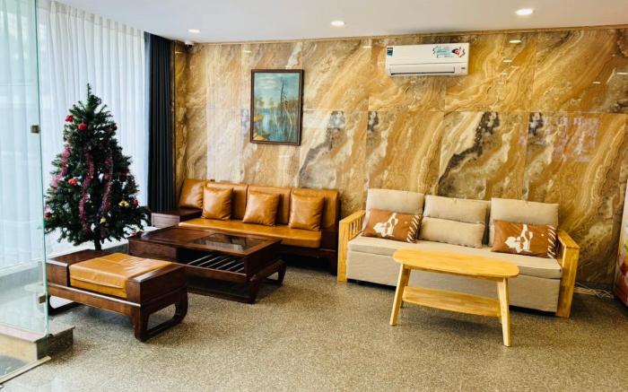 Like Hotel