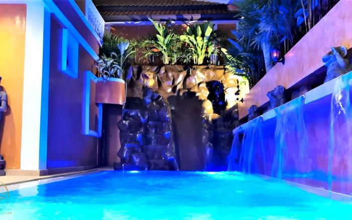 HIDELAND Luxury Pool Villa Pattaya Walking Street