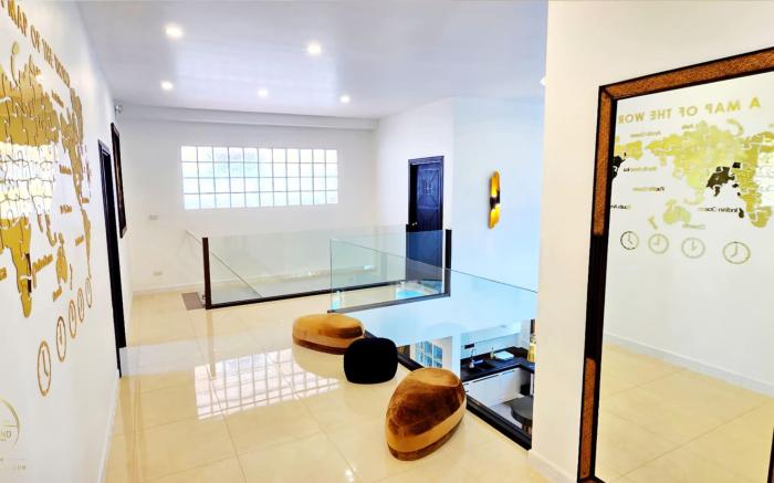 TUCHELAND Luxury Pool Villa Pattaya Walking Street