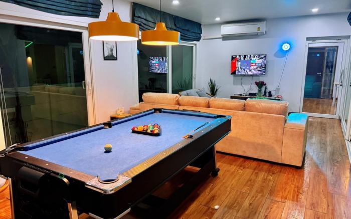 Baanlyn Pool Villa Pattaya
