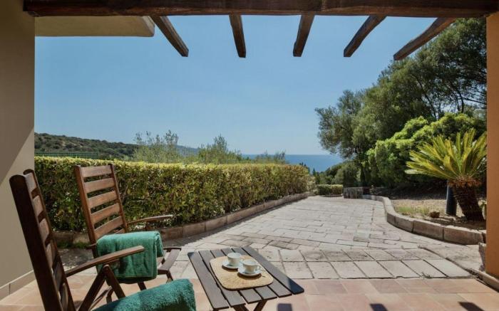Eco Village Baia delle Ginestre