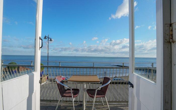 Shanklin Beach Hotel