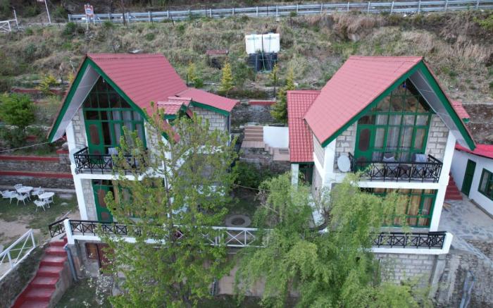 Crossroads Narkanda Cottages