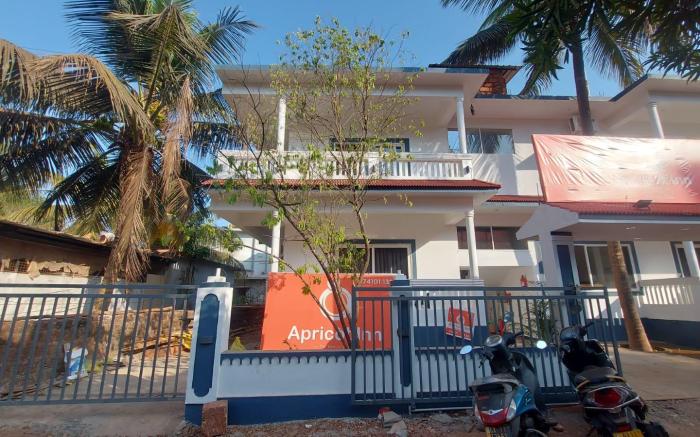 APRICOT INN