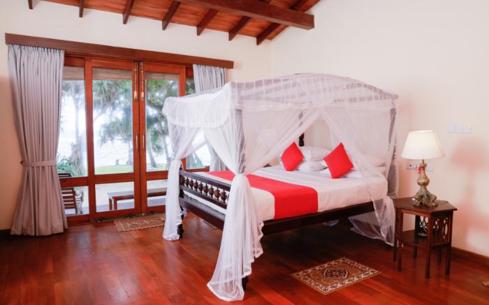 South Point Villa - Beach Front 3 bedrooms villa