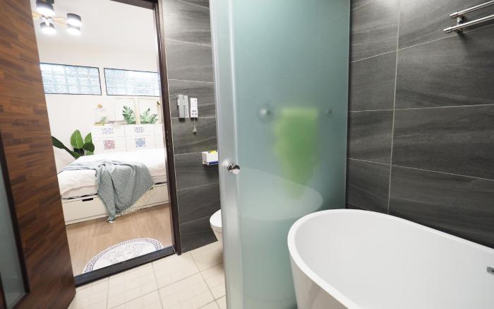 Aug hot sale/松山機場/ 3 Bathrooms /百萬裝潢