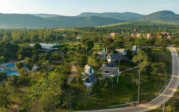 Phum Domnak Domrey Resort