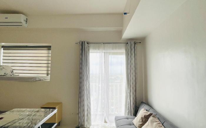 * * WV 2 Tranquil Haven