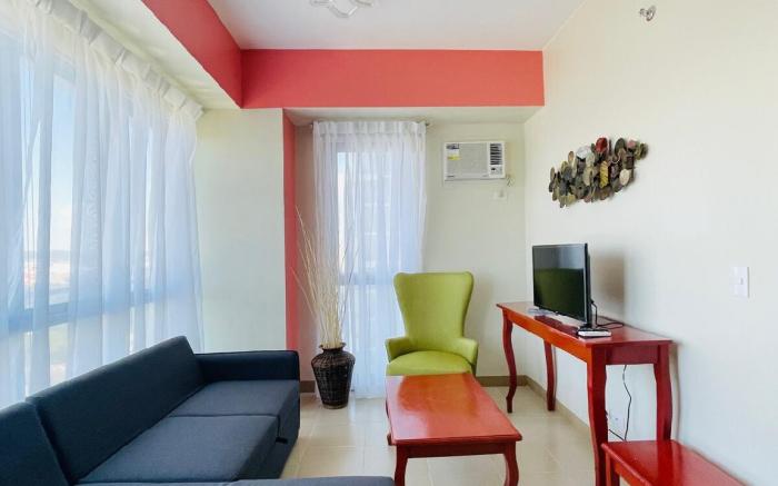 * *9 Roomy Urban Escape
