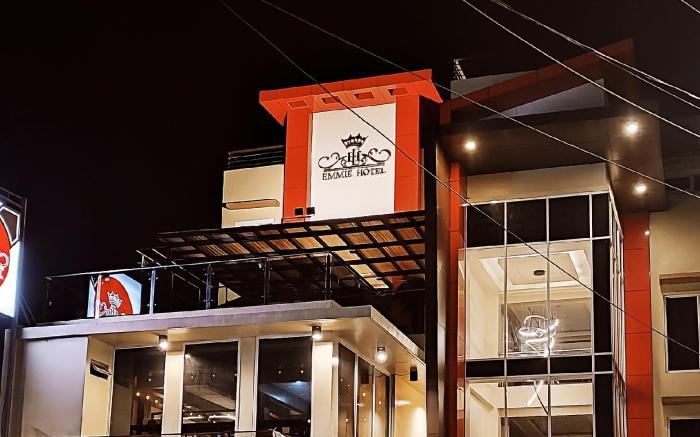 Emmie Hotel