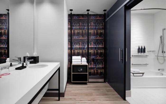 Aloft Waukee