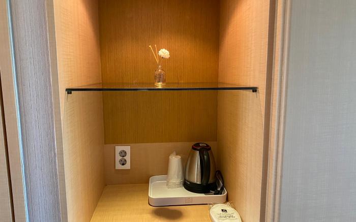 AVA Hotel Jeju Hamdeok