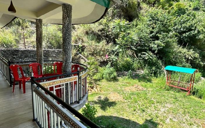 SummerHill RiverView Homestay