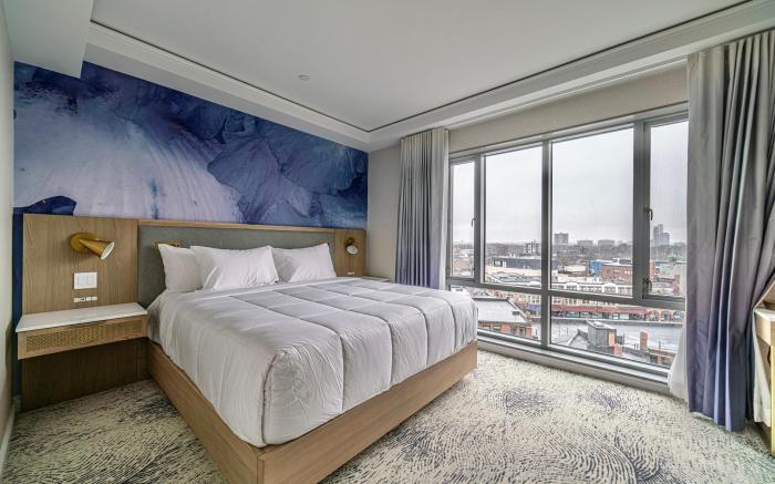 Iris Hotel Boston