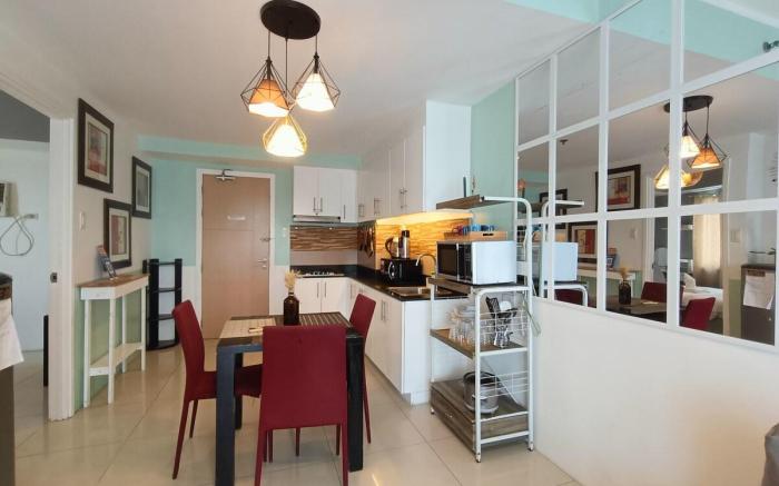 Homepals 628 at Sea Residences Mall of Asia