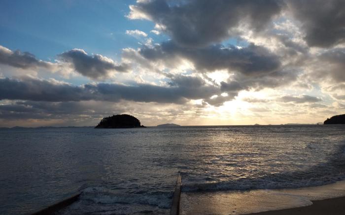Mudflat Experience at Mokseom Island, Sunset, Family Unit and Friendship Building