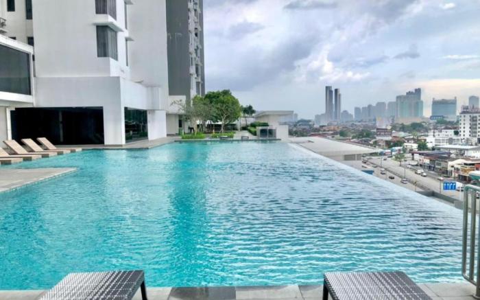 1 Tebrau Residence by Portofino Luxury Home