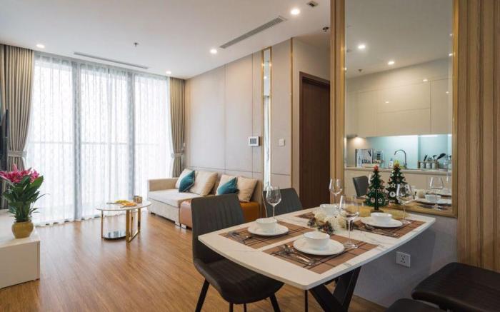 Vincom Plaza Vinhomes Sky Lake Apartments 